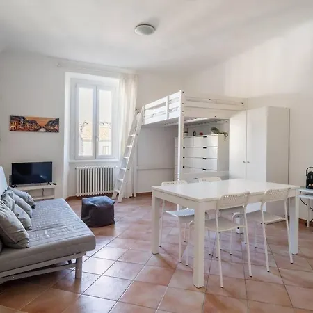 Relax Sui Navigli Apartment
