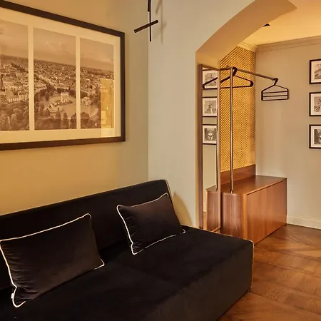 Living 4* Milano