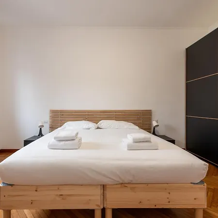 Daire Guest Planet - Bicocca Milano