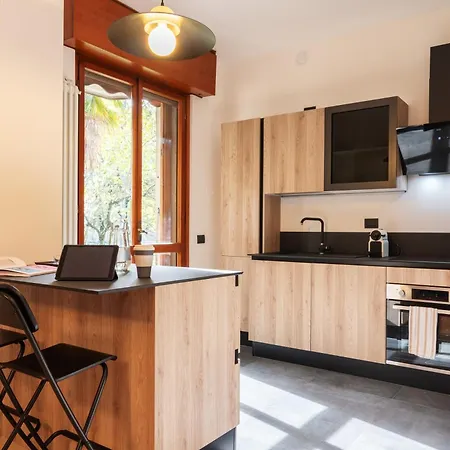 Frassini Flexyrent Apt. Aircon * Milano