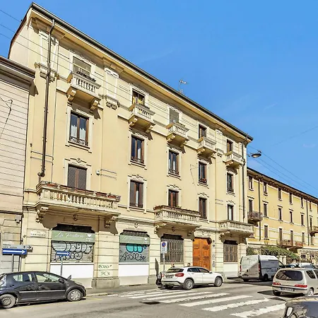 Semesterbostad Design & Comfort - Loft In Milan's Historic Center *