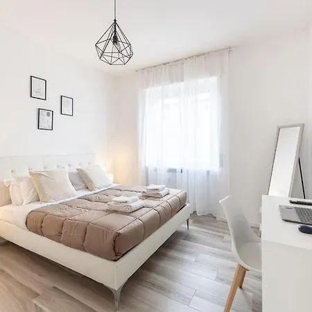 Feeling - Modern Apartament Apartment Milan