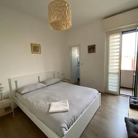 아파트 Daniela's Spazioso Ai Navigli 밀라노