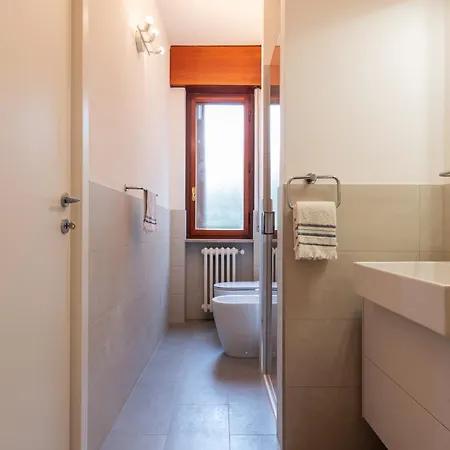 아파트 Frassini Flexyrent Apt. Aircon 밀라노