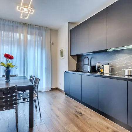 Apartment Luxury - Free Parking - Duomo-navigli *