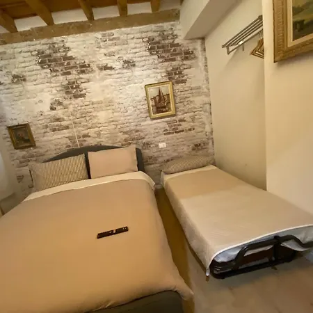 30 San Gottardo House * Milan