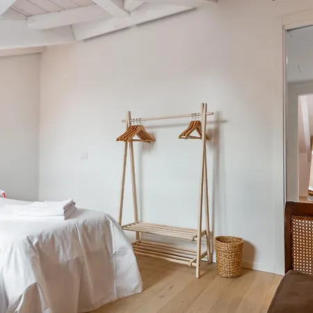 Apartment La Mansarda Di Sarpi Mailand