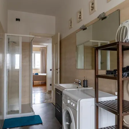 Panoramic Views, Location *