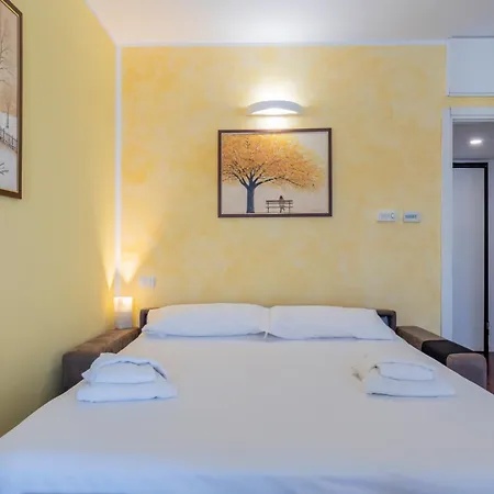 Xenia - Cozy 10 Min From Linate * 밀라노