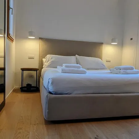 Appartamento Mantega At Navigli - Pool And Garage Milano