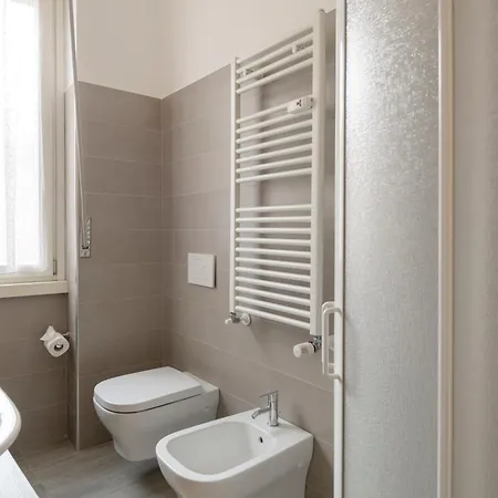 Adorable Centre, 2 Bd, 4 Guests מילאנו