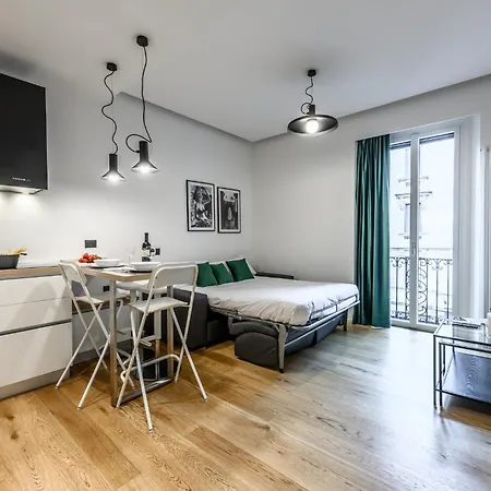 Deluxe In Brera-duomo, Near Metro