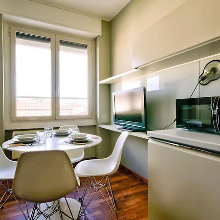 Station - Fashion Design Rooftop Apartment