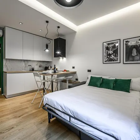 Deluxe In Brera-duomo, Near Metro