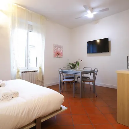 Primopiano - Melzo E Apartment *