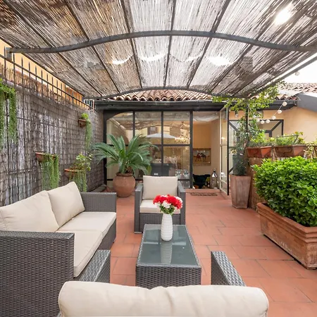 Pontaccio, 4 - Vivere In Brera, Con Ampio Terrazzo Milan