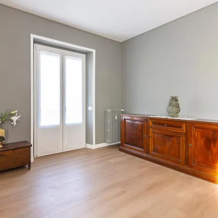 Ospitali - Dimora Tina, Ampio Trilocale In Zona Lambrate Comodo X4 * Милан