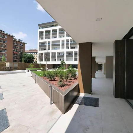 Apartment Lovely Terrace - Porta Romana District Milan