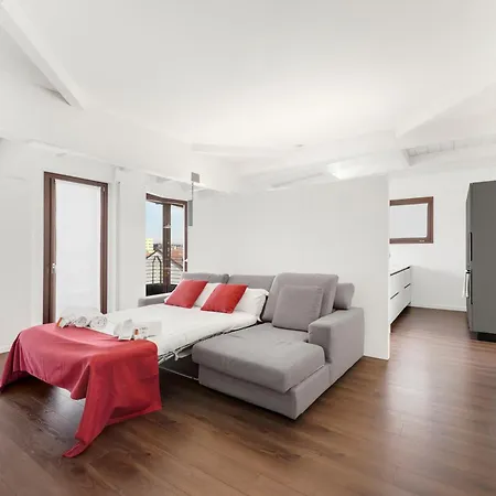 Lussuoso Attico * Milan