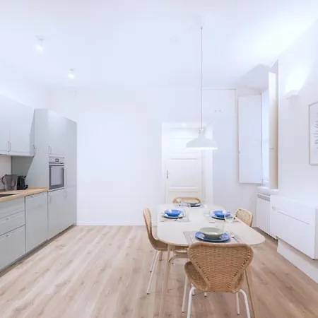 Apartman Easylife - - Lecco 5 P2 - In Porta Venezia