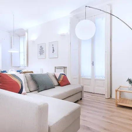 Easylife - - Lecco 5 P2 - In Porta Venezia Milánó