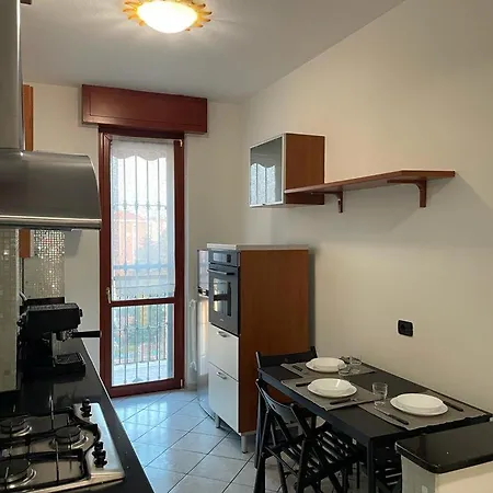Accomodo Mib55 Bivano Rogoredo Daire *
