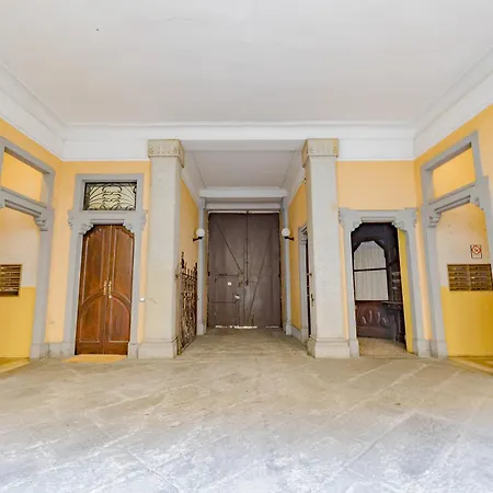 Barbara's House - Navigli - 2 Km From Duomo Daire