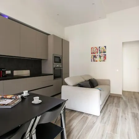 Апартаменты Hacca Collection - Isola-garibaldi District 1br Милан