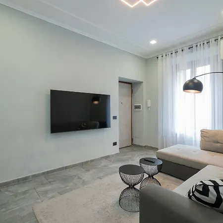 Apartament Moderno Nel Cuore Di Mediolan