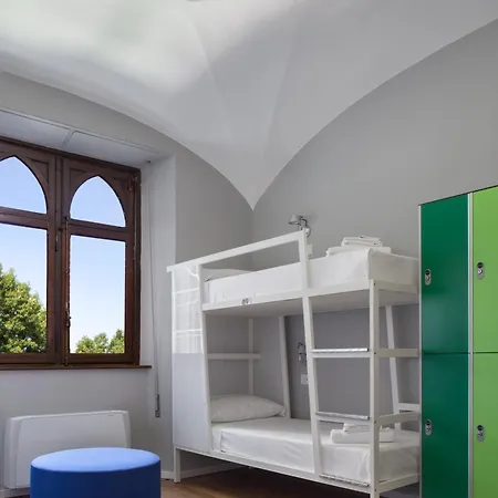 Hostel Babila & Bistrot *