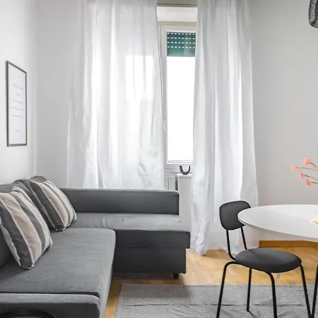Apartment Casa Torchio A Pochi Passi Dal Duomo Milan