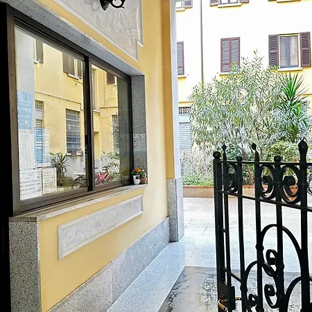 Lily Pads -elegant Apartment- In The Center * Milán