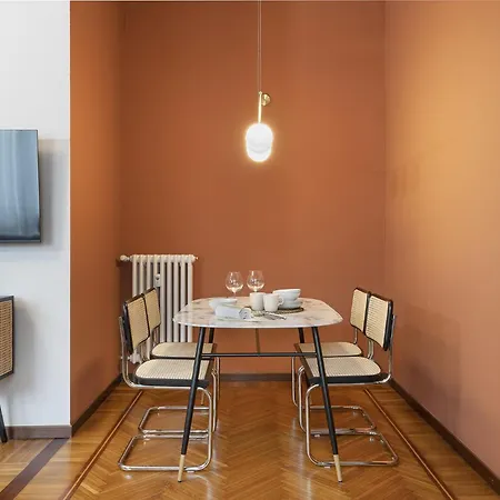 Apartment Fifty Eight Montenapoleone Two Bedrooms *