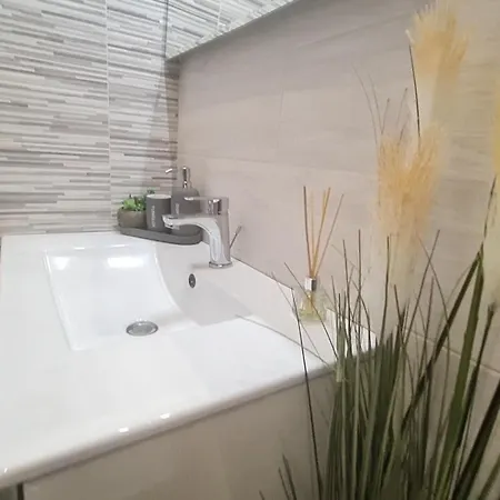 Apartamento The - Next To Metro Dergano