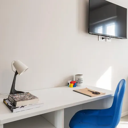 Umbria Flexyrent A.c. * Milán