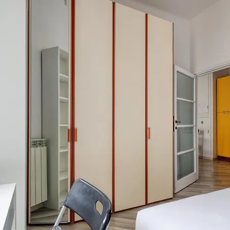 Joivy Stylish 2-bed Flat, Easy Access To Centre Apartment