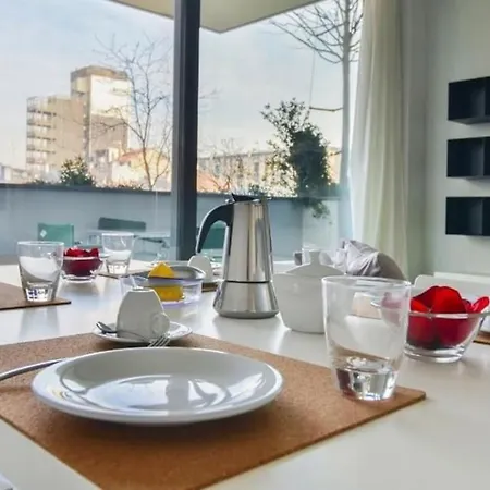 Bosco Verticale アパートホテル