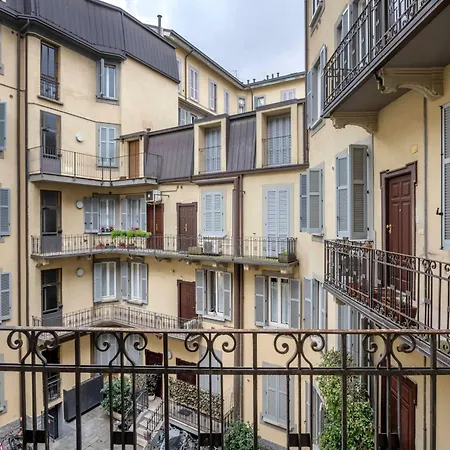 Apartment Luvi - Pollaiuolo Milan