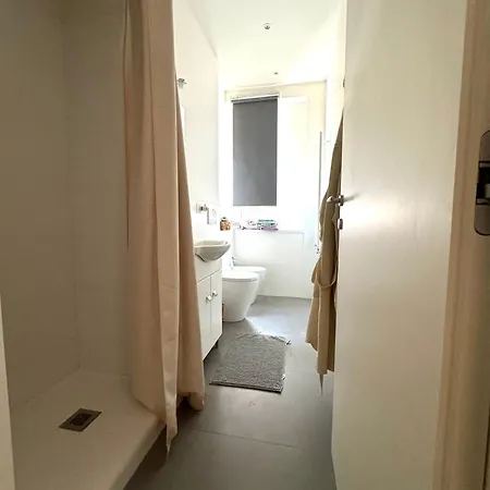 شقة Rainbow Flat- Monolocale Luminoso