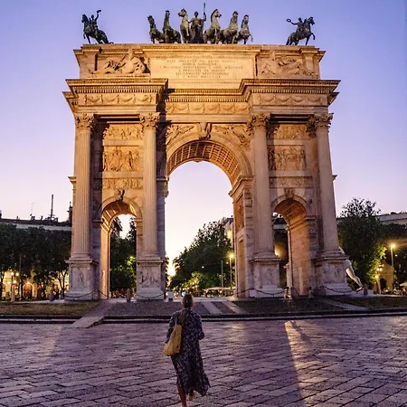 Iconic House Navigli - Bilocale Moderno Ed Elegante Apartamento Milán