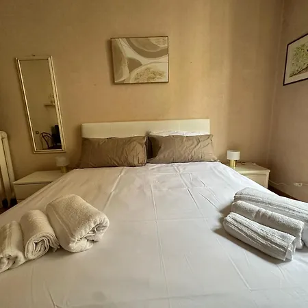 Elegant House Near Citta Studi 밀라노