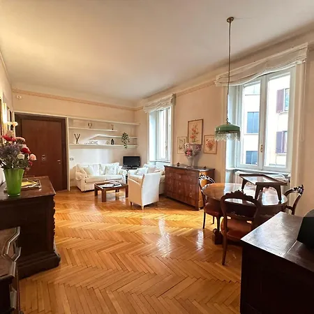 Elegant House Near Citta Studi *