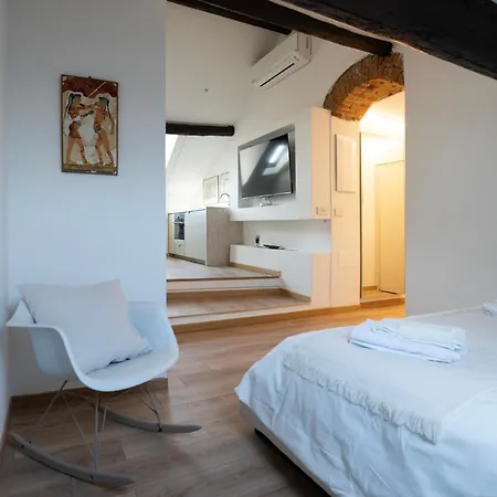 Apartment La Nuova Torretta Sui Navigli *