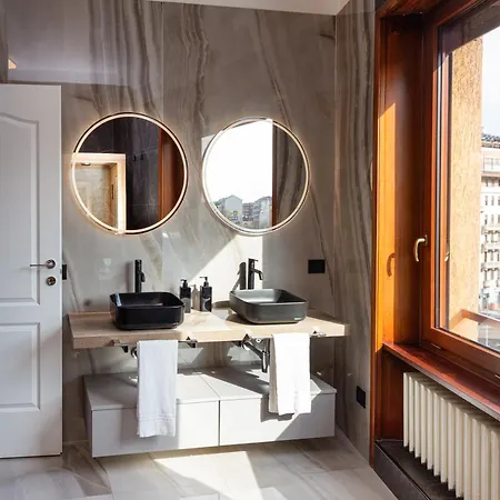 Artstay - Free Parking, Luxury Apt, M5, Sauna