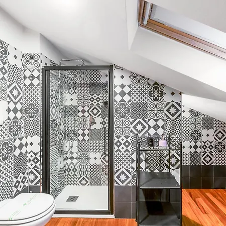 Apartment Bright Loft - Free Private Parking *