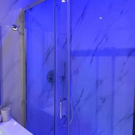 Bunk Bed - 4 Guest house