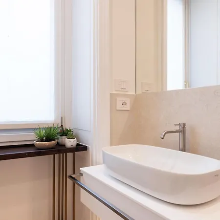 Apartment Proudlymi - Nuovo 3 Moscova