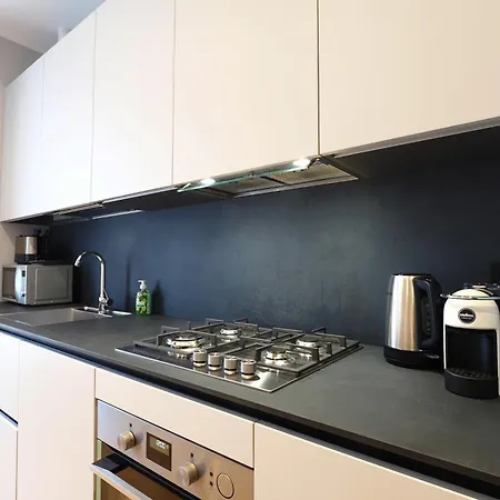 Luminoso Con Terrazzo Forlanini Linate *