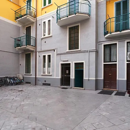 Luminoso Con Terrazzo Forlanini Linate Appartement *