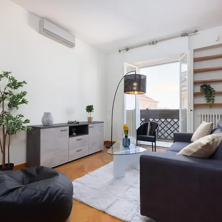 דירה Black & White Vista Duomo 400 Metri *